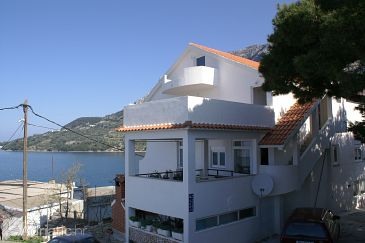 Property - Apartments 2581 Property Drašnice (Makarska) - Accommodation 2581 - Apartments near sea with pebble beach.
