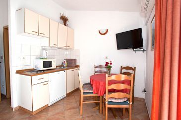 Apartment A-2605-a - Apartments Promajna (Makarska) - 2605