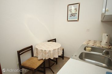 Dining room Baška Voda, Dining room u smještaju tipa apartment, WIFI.