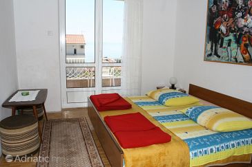 Bedroom Makarska, Bedroom u smještaju tipa room, dopusteni kucni ljubimci i WIFI.