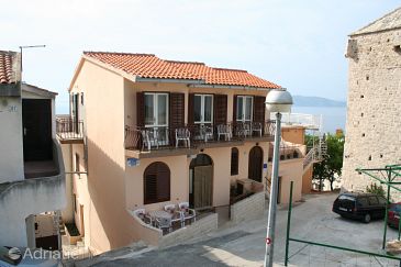 Property - Apartments 2650 Property Igrane (Makarska) - Accommodation 2650 - Apartments with pebble beach.