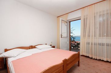 Bedroom Brela, Bedroom u smještaju tipa room, dostupna klima i WIFI.