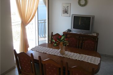 Dining room Mimice, Dining room u smještaju tipa apartment, dostupna klima, dopusteni kucni ljubimci i WIFI.