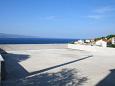 Parking lot - Apartments 2818 Parking lot Stanići (Omiš) - Accommodation 2818 - Apartments with pebble beach.