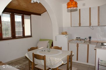 Dining room Supetar, Dining room u smještaju tipa apartment, WIFI.