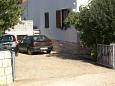 Parking lot - Apartments 2848 Parking lot Supetar (Brač) - Accommodation 2848 - Apartments with pebble beach.