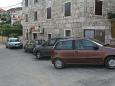 Parking lot - Apartments 2870 Parking lot Postira (Brač) - Accommodation 2870 - Apartments near sea with pebble beach.