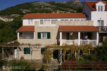 Property - Apartments 2891 Property Bol (Brač) - Accommodation 2891 - Apartments with pebble beach.
