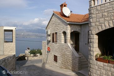 Property - Apartments 2898 Property Postira (Brač) - Accommodation 2898 - Apartments near sea with pebble beach.