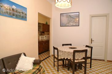 Dining room Split, Dining room u smještaju tipa apartment.