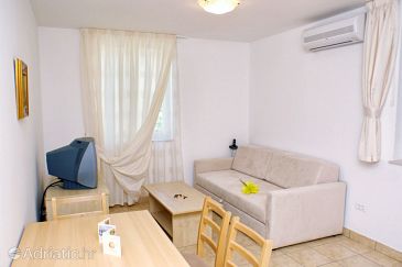 Living room Vinjerac, Living room u smještaju tipa apartment, dostupna klima, dopusteni kucni ljubimci i WIFI.