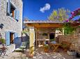 Terrace 1 Terrace 1 - House K-3100 - Vacation Rentals Milna (Brač) - 3100
