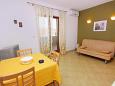 Dining room Postira, Dining room u smještaju tipa apartment, dostupna klima, dopusteni kucni ljubimci i WIFI.