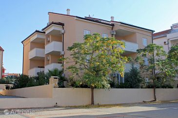 Property - Apartments 3555 Property Novalja (Pag) - Accommodation 3555 - Apartments with pebble beach.