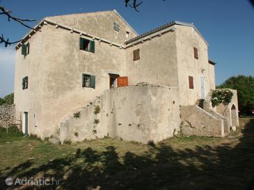 Property - Vacation Rentals 384 Property Verin (Cres) - Accommodation 384 - Vacation Rentals with pebble beach.