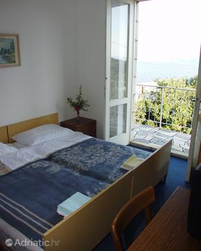 Bedroom Kozarica, Bedroom u smještaju tipa room.