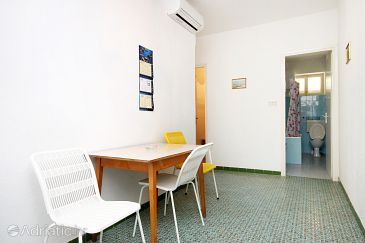 Dining room Stara Novalja, Dining room u smještaju tipa apartment, dostupna klima i dopusteni kucni ljubimci.