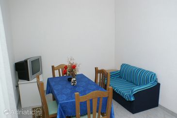 Dining room Zablaće, Dining room u smještaju tipa apartment, dostupna klima, dopusteni kucni ljubimci i WIFI.