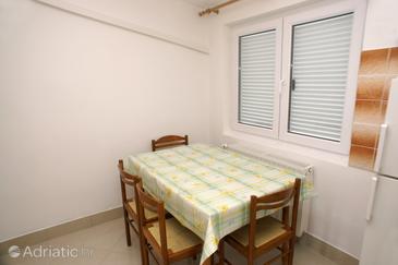 Dining room Tisno, Dining room u smještaju tipa apartment.