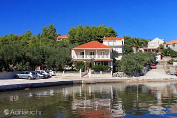 Property - Apartments 4401 Property Lumbarda (Korčula) - Accommodation 4401 - Apartments near sea with pebble beach.