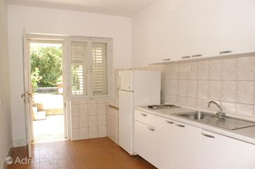Kitchen Duba Pelješka, Kitchen u smještaju tipa apartment, dopusteni kucni ljubimci.