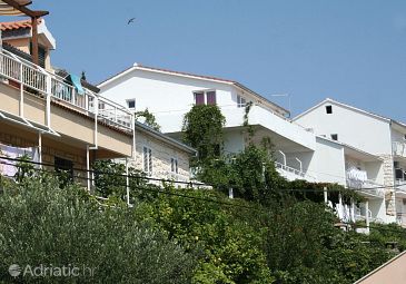 Property - Apartments 4615 Property Hvar (Hvar) - Accommodation 4615 - Apartments with pebble beach.