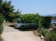 Parking lot - Apartments 4620 Parking lot Basina (Hvar) - Accommodation 4620 - Apartments near sea with pebble beach.