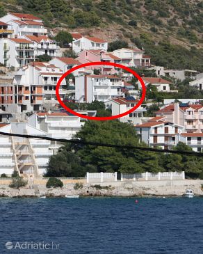 Property - Apartments 4643 Property Mavarštica (Čiovo) - Accommodation 4643 - Apartments near sea.