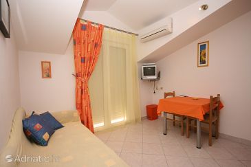 Apartment A-4646-b - Apartments Arbanija (Čiovo) - 4646