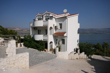Property - Apartments 4646 Property Arbanija (Čiovo) - Accommodation 4646 - Apartments in Croatia.