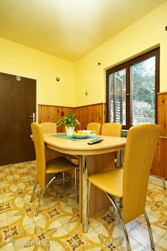 Dining room Štikovica, Dining room u smještaju tipa apartment, WIFI.