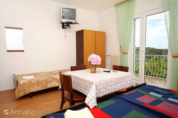 Dining room Cavtat, Dining room u smještaju tipa studio-apartment, WIFI.
