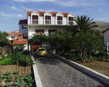 Property - Apartments and Rooms 477 Property Grebaštica (Šibenik) - Accommodation 477 - Apartments and Rooms with pebble beach.