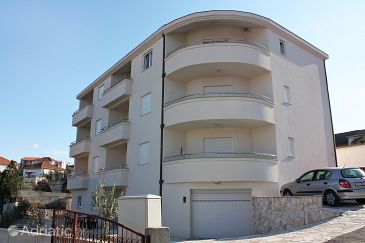 Property Okrug Gornji, Čiovo, Property 4816 - Apartments blizu mora with pebble beach.
