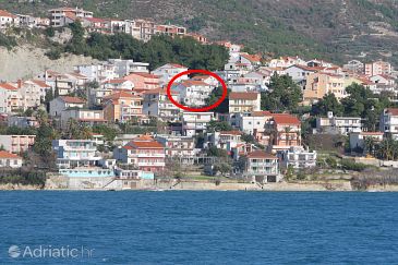 Property - Apartments 4859 Property Podstrana (Split) - Accommodation 4859 - Apartments with pebble beach.