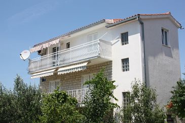 Property - Apartments 4865 Property Rogoznica (Rogoznica) - Accommodation 4865 - Apartments with pebble beach.