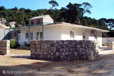Property - Apartments 4896 Property Saplunara (Mljet) - Accommodation 4896 - Apartments near sea with sandy beach.