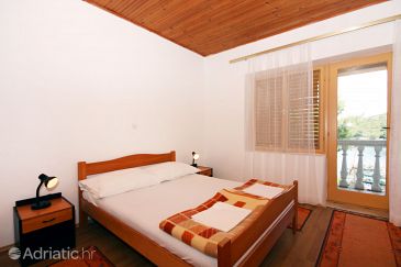 Bedroom Pomena, Bedroom u smještaju tipa room.