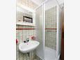 Bathroom 2 Bathroom 2 - Apartment A-5015-a - Apartments Barbat (Rab) - 5015