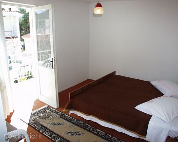 Bedroom Drvenik Donja vala, Bedroom u smještaju tipa room, WIFI.