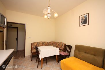 Dining room Supetarska Draga - Donja, Dining room u smještaju tipa apartment, WIFI.