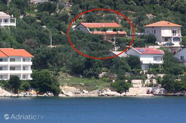 Property - Apartments 5053 Property Supetarska Draga - Gornja (Rab) - Accommodation 5053 - Apartments near sea with sandy beach.
