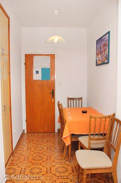 Dining room Palit, Dining room u smještaju tipa apartment, dostupna klima.