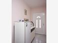 Shared kitchen Shared kitchen - Room S-5082-a - Apartments and Rooms Jezera (Murter) - 5082