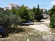 Parking lot - Apartments 5120 Parking lot Jezera (Murter) - Accommodation 5120 - Apartments near sea with pebble beach.