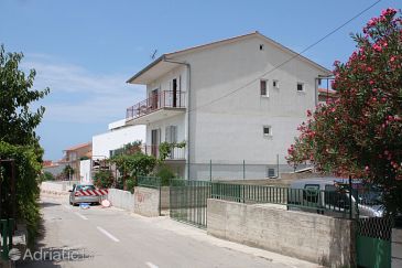 Property - Apartments 5148 Property Primošten (Primošten) - Accommodation 5148 - Apartments with pebble beach.