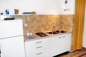 Kitchen Stomorska, Kitchen u smještaju tipa studio-apartment, WIFI.