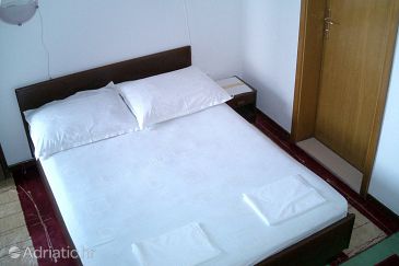 Bedroom Živogošće - Blato, Bedroom u smještaju tipa room, WIFI.