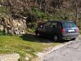 Parking lot - Apartments 5251 Parking lot Mimice (Omiš) - Accommodation 5251 - Apartments with pebble beach.