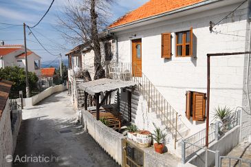 Property - Vacation Rentals 5253 Property Okrug Gornji (Čiovo) - Accommodation 5253 - Vacation Rentals with pebble beach.